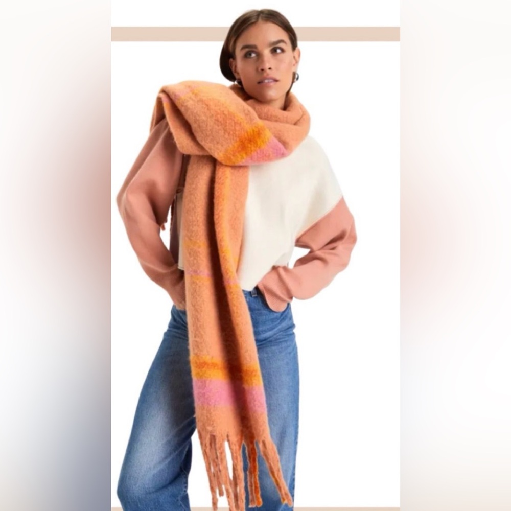 Super soft scarf